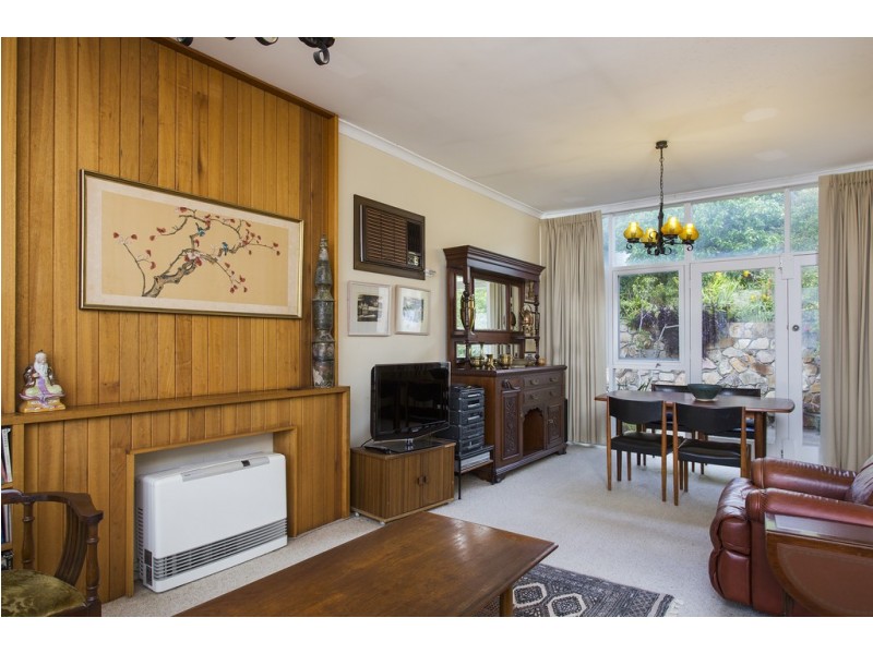 6 Hyland Ave, Darlington SA 5047