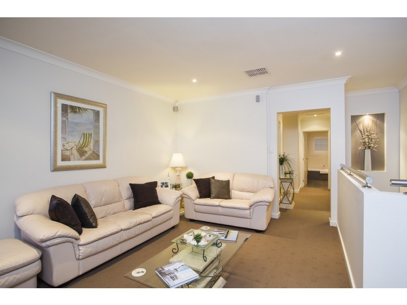 13 Manos Ct, Seacliff Park SA 5049