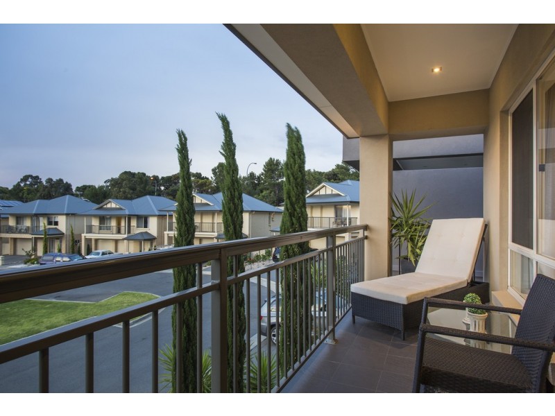 13 Manos Ct, Seacliff Park SA 5049