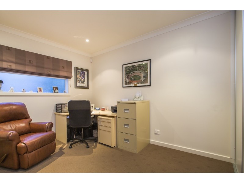 13 Manos Ct, Seacliff Park SA 5049