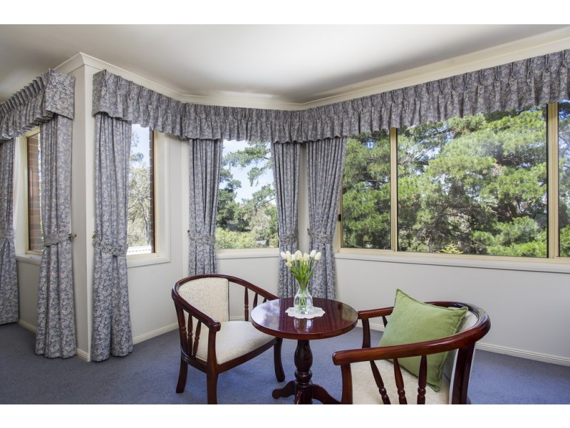 5 Oakley Road, Aberfoyle Park SA 5159