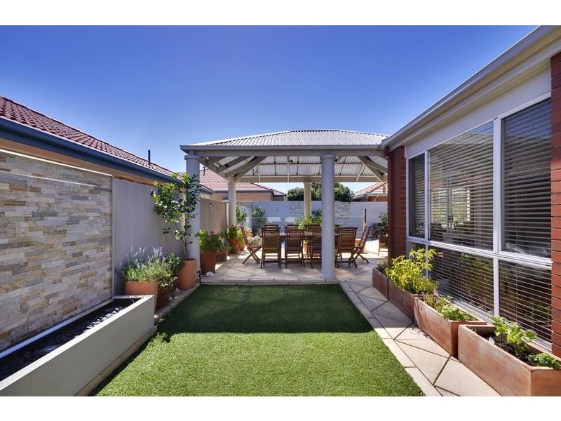 4 Sanderson Tce (Coventry Gardens Estate), Morphettville SA 5043