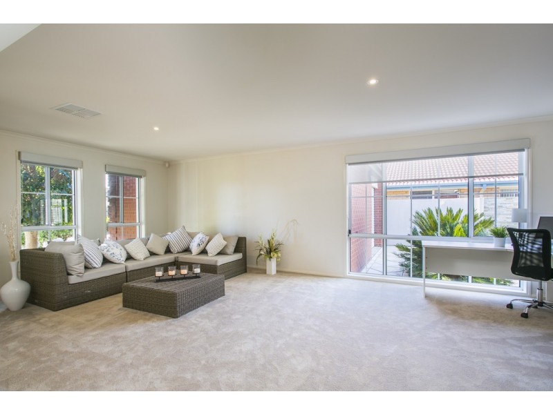 4 Sanderson Tce (Coventry Gardens Estate), Morphettville SA 5043