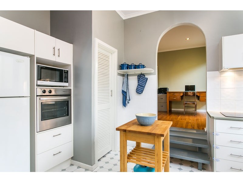 37 Tripoli Road, Happy Valley SA 5159