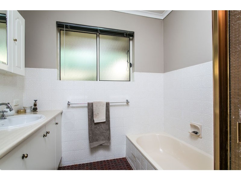 37 Tripoli Road, Happy Valley SA 5159