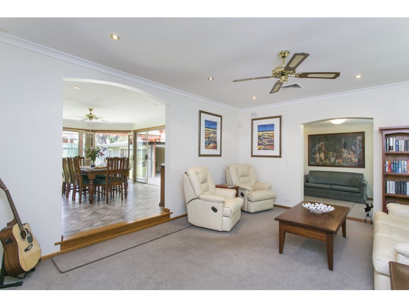 6 York Street, Happy Valley SA 5159