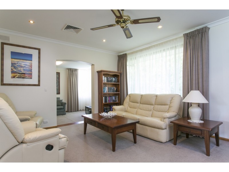 6 York Street, Happy Valley SA 5159