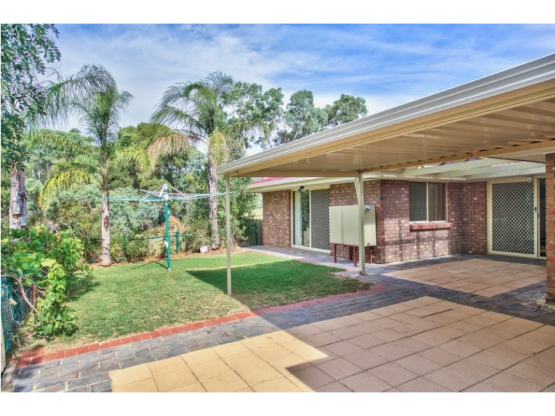 94 Fraser Avenue, Happy Valley SA 5159