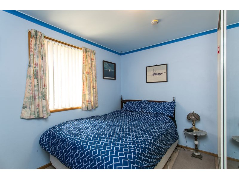 13 Grace Ct, Morphett Vale SA 5162