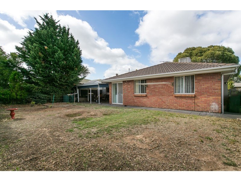 13 Grace Ct, Morphett Vale SA 5162