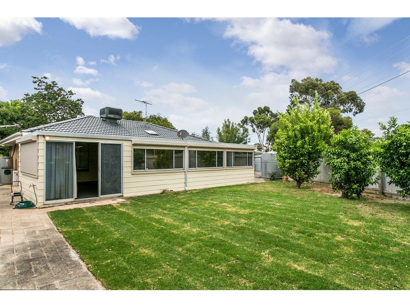 1 Paterson Drive, Hackham SA 5163