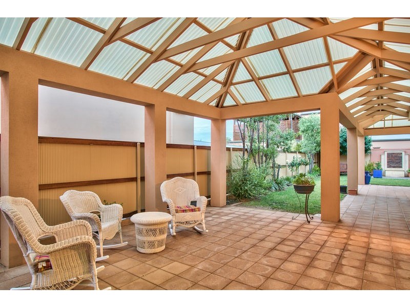 18 Paringa Avenue, Marino SA 5049