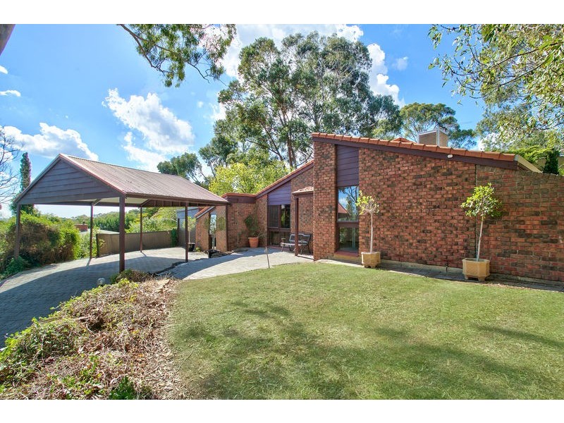 7 Nayook Grove, Happy Valley SA 5159