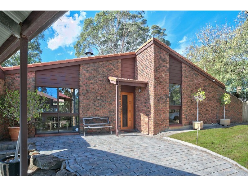 7 Nayook Grove, Happy Valley SA 5159