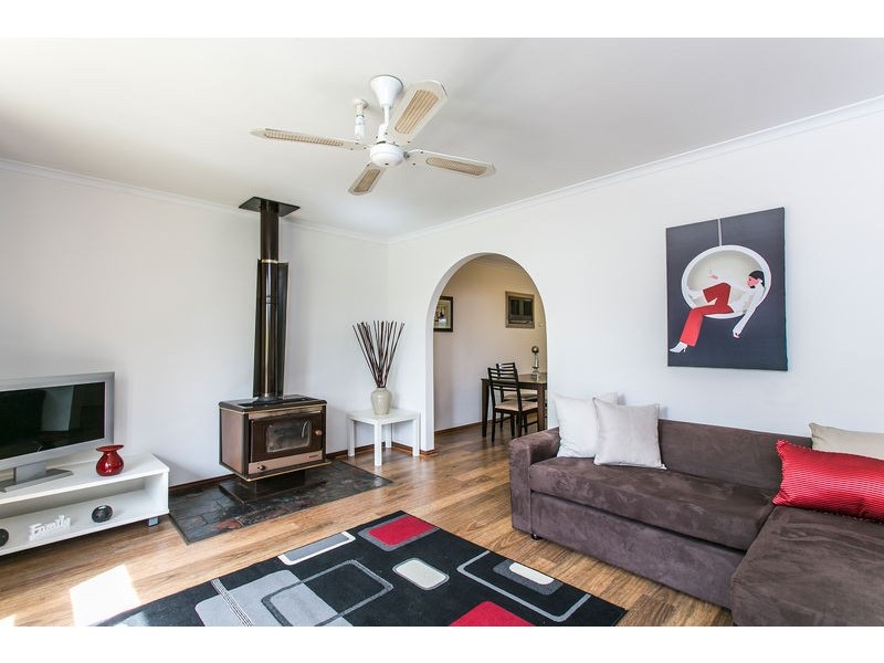 10 Paragon Avenue, Aberfoyle Park SA 5159