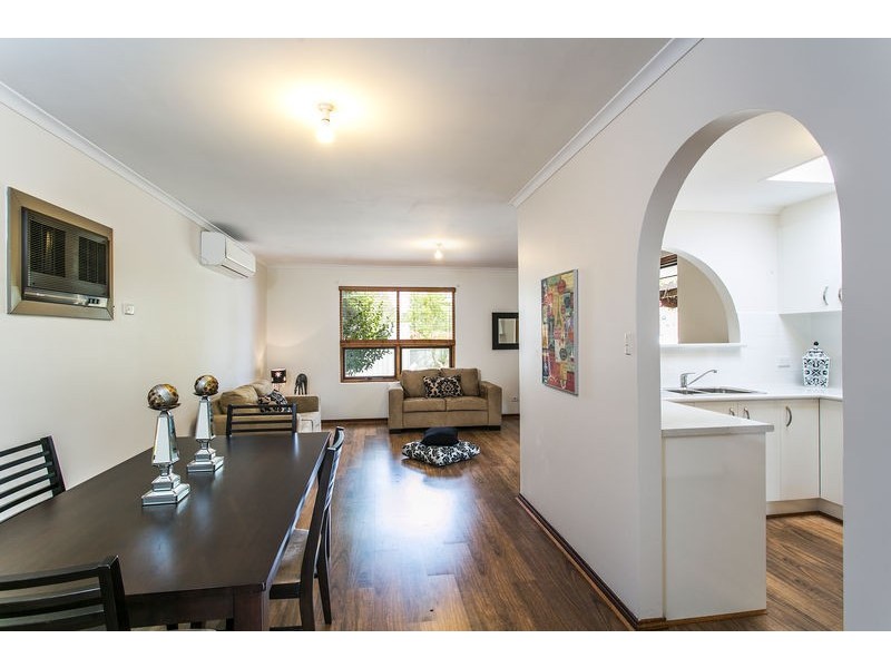 10 Paragon Avenue, Aberfoyle Park SA 5159