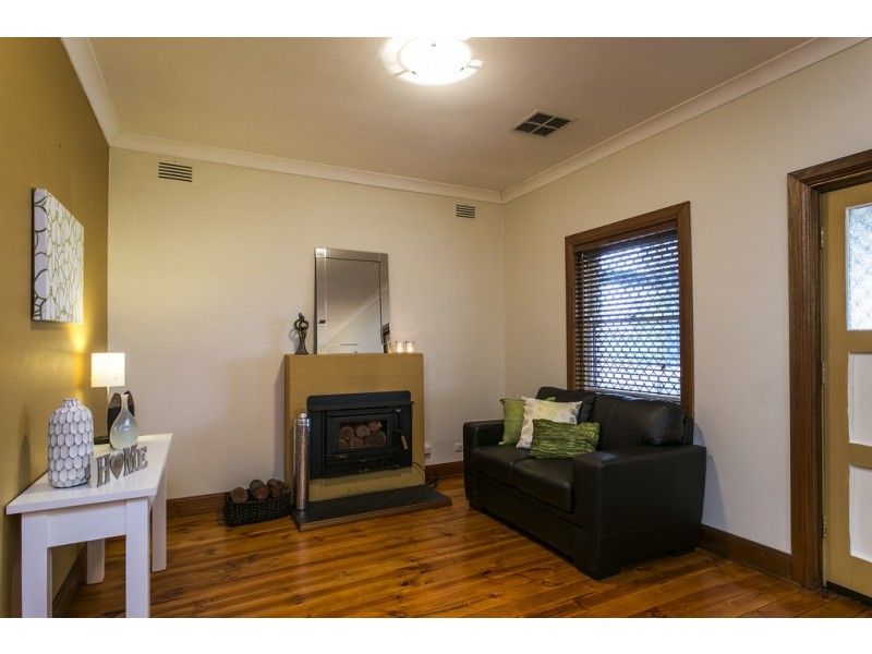 89 Commercial Road, Port Noarlunga South SA 5167