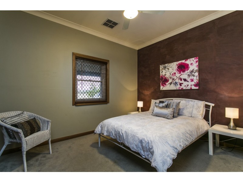 89 Commercial Road, Port Noarlunga South SA 5167