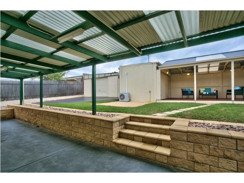 89 Commercial Road, Port Noarlunga South SA 5167