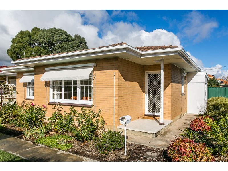 Unit 6, 8 Edison Street, Glenelg North SA 5045