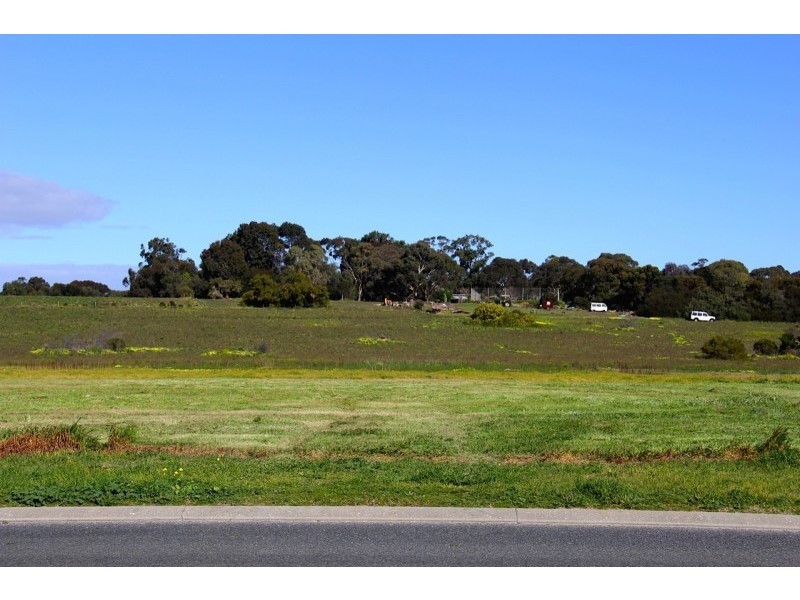 34 and 35 Warrengie Drive, Meningie SA 5264