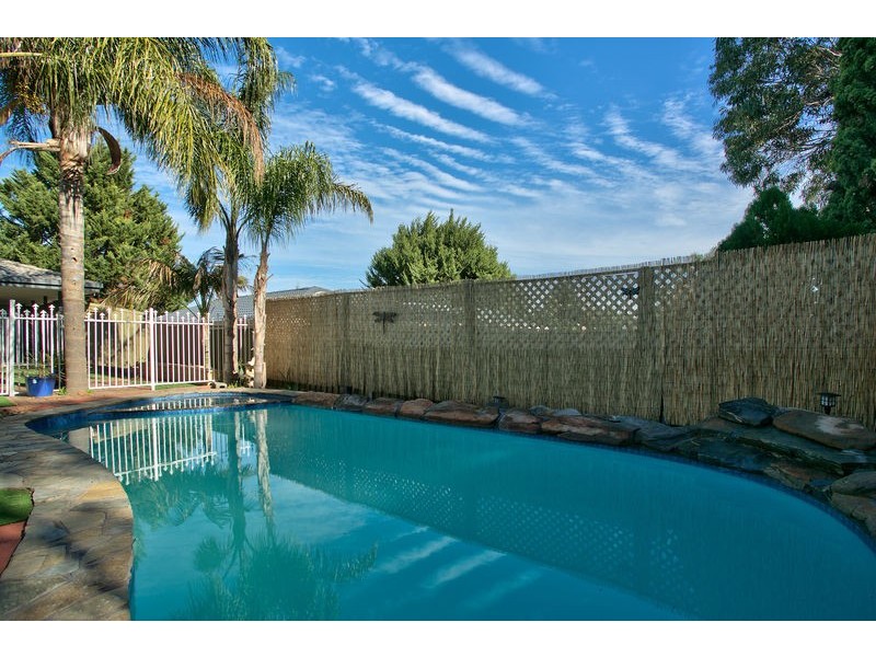 9 Abberton Street, Flagstaff Hill SA 5159