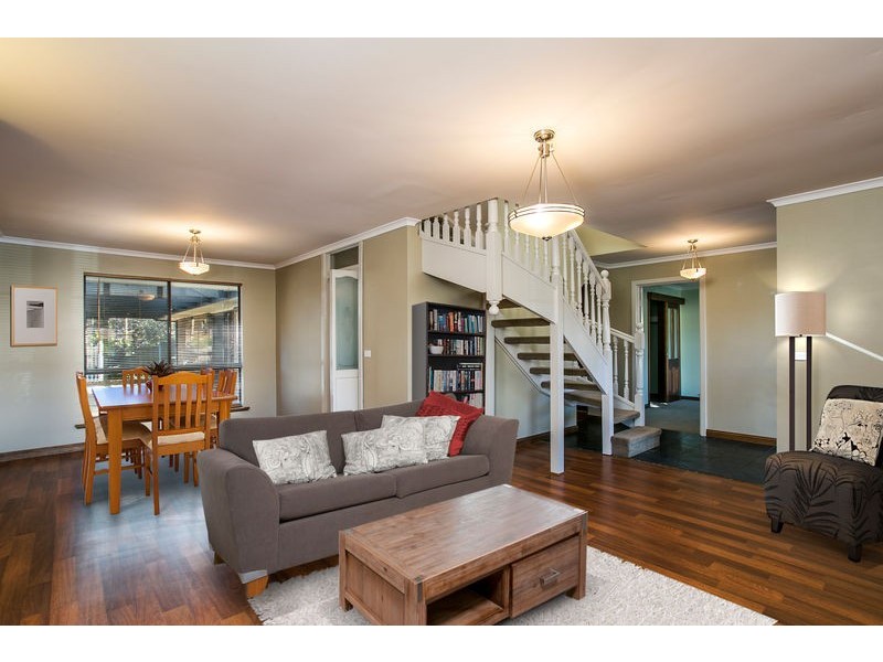 9 Abberton Street, Flagstaff Hill SA 5159