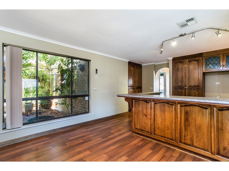 9 Abberton Street, Flagstaff Hill SA 5159