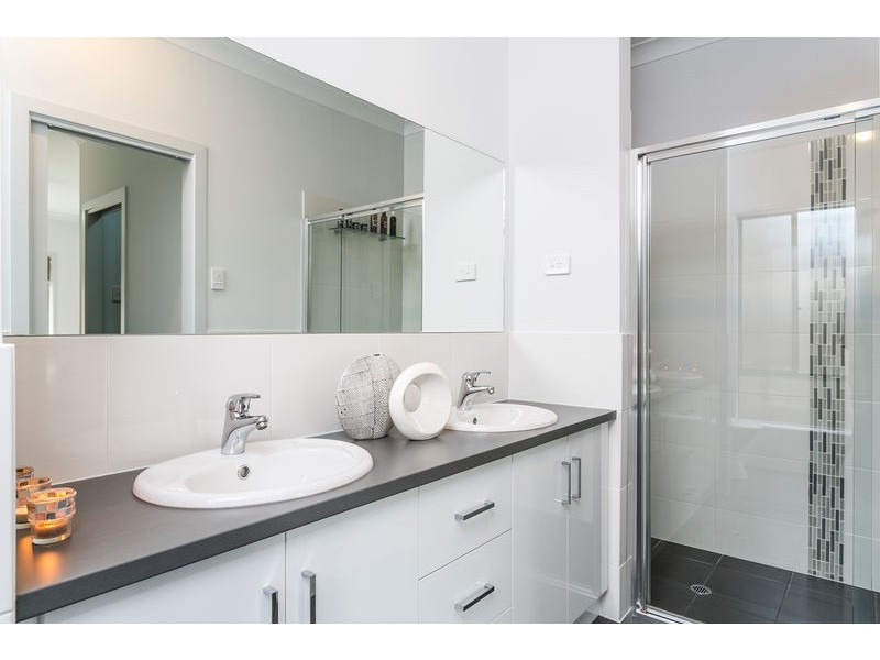 56 Weroona Avenue, Park Holme SA 5043