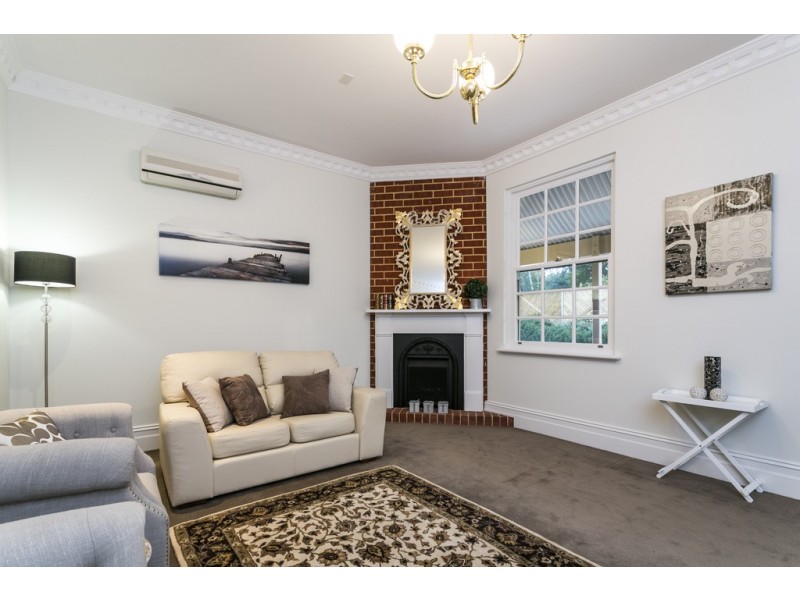 79 Strathalbyn Rd, Aldgate SA 5154