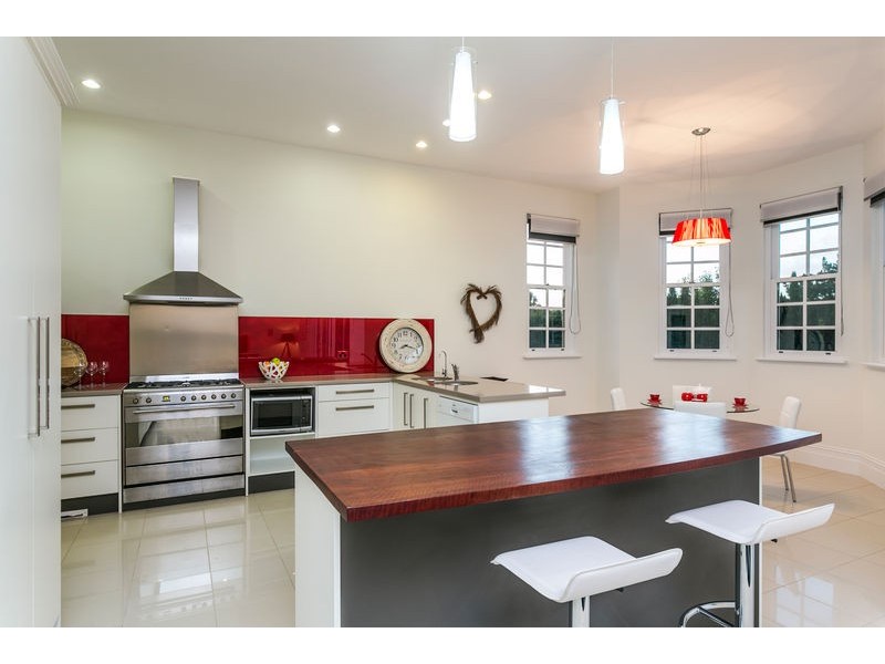 79 Strathalbyn Rd, Aldgate SA 5154