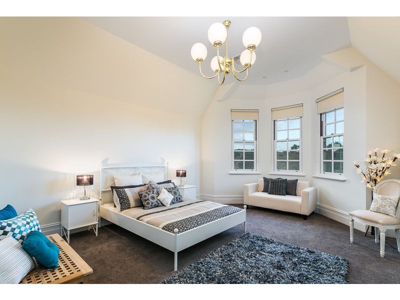 79 Strathalbyn Rd, Aldgate SA 5154