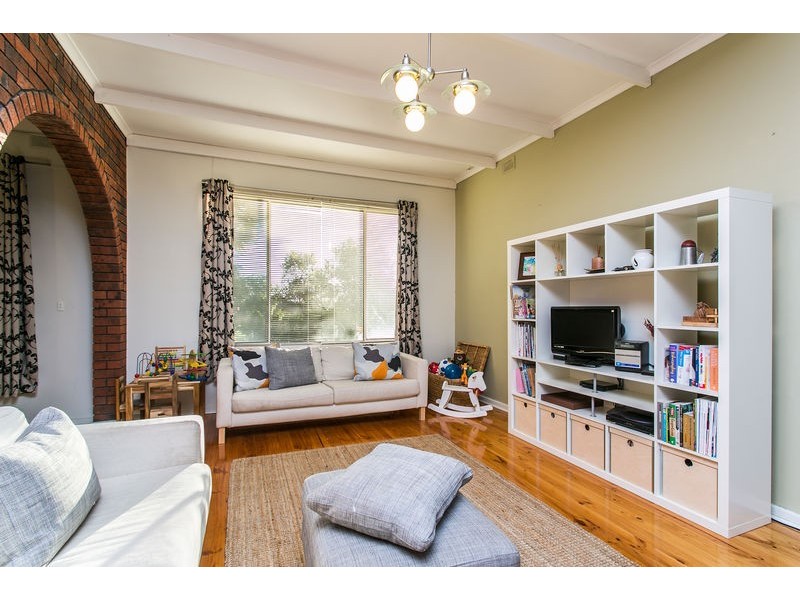 37 Tripoli Road, Happy Valley SA 5159