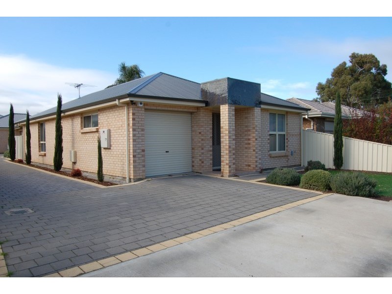 9C Renown Ave, Clovelly Park SA 5042
