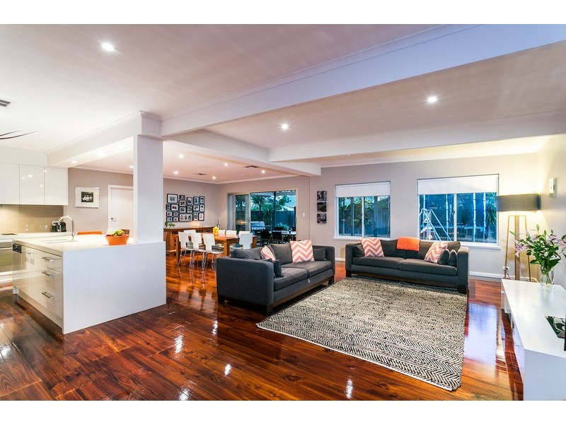 25 Lawson Ave, Morphettville SA 5043