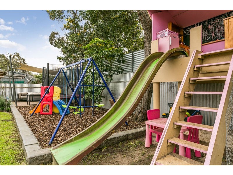 11. Sandison Avenue, Park Holme SA 5043