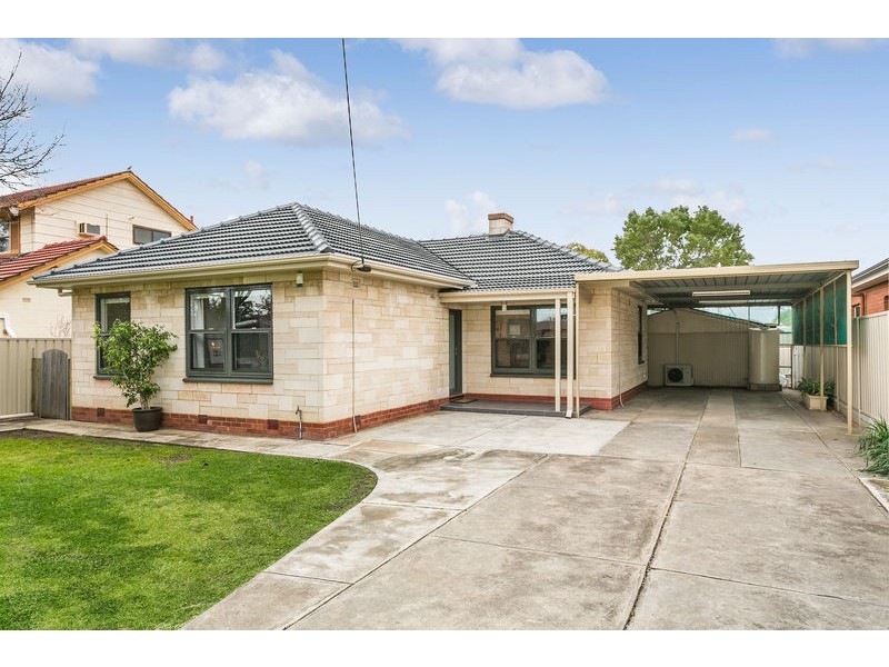 11. Sandison Avenue, Park Holme SA 5043