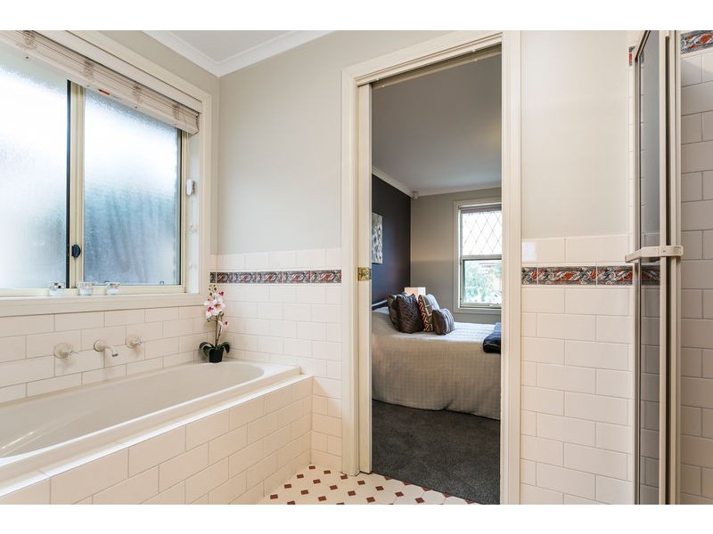 26 Raymond Ave, North Plympton SA 5037