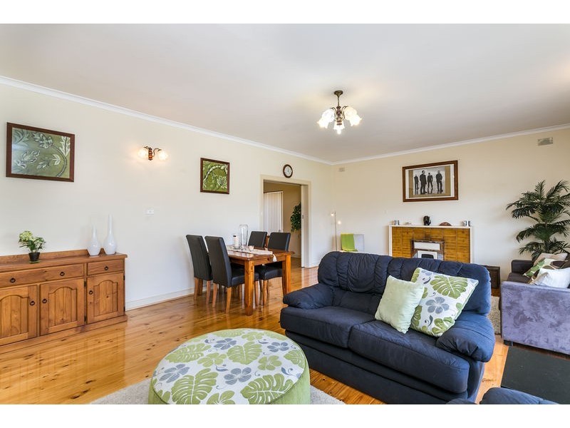 73 Condada Ave, Park Holme SA 5043