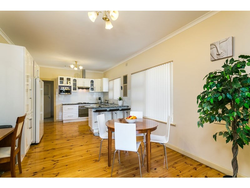 73 Condada Ave, Park Holme SA 5043