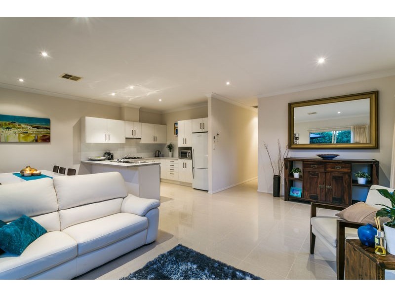 30 Barry Road, Oaklands Park SA 5046