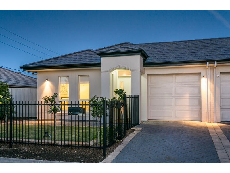 30 Barry Road, Oaklands Park SA 5046