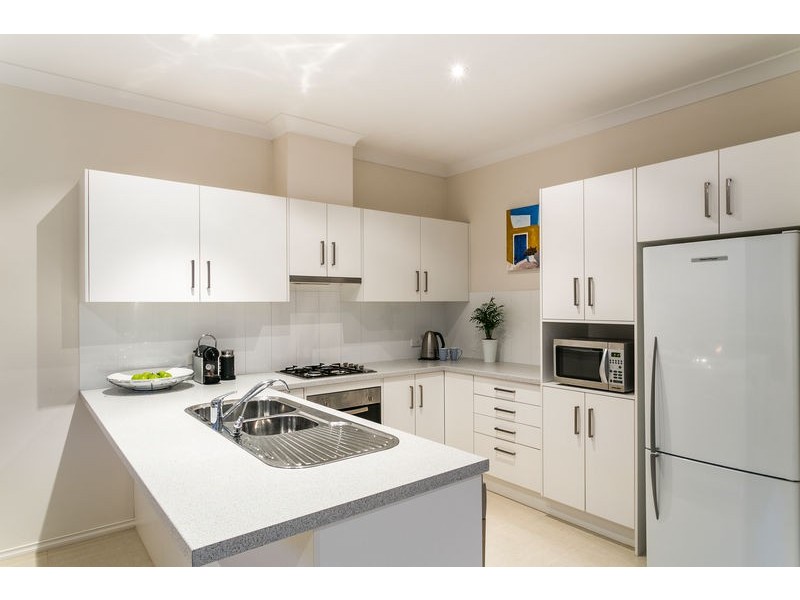 30 Barry Road, Oaklands Park SA 5046