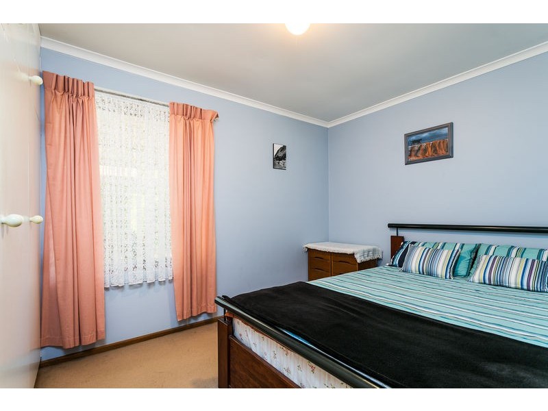 20 Garnet Crescent, Flagstaff Hill SA 5159