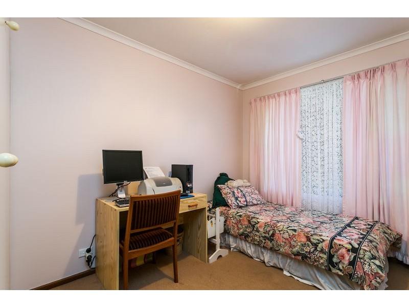 20 Garnet Crescent, Flagstaff Hill SA 5159