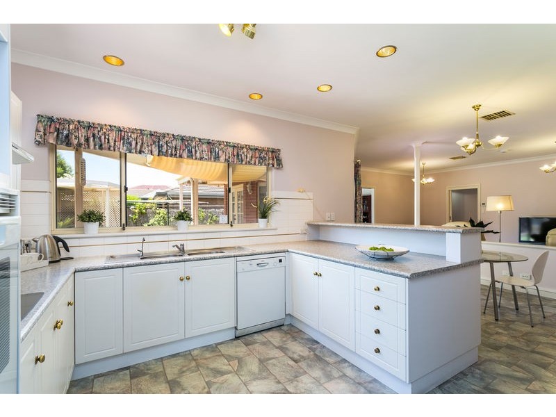 19 Bartlett Drive (Novar Terraces Estate), Novar Gardens SA 5040