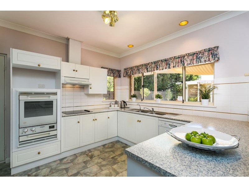 19 Bartlett Drive (Novar Terraces Estate), Novar Gardens SA 5040