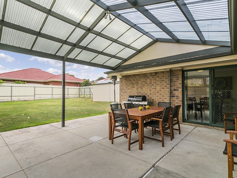11B Torquay Rd, Sturt SA 5047