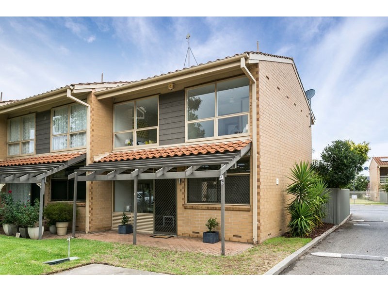5/41 Lochside Drive, West Lakes SA 5021