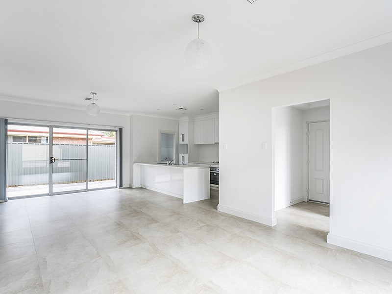 1A Embert Street, Sturt SA 5047